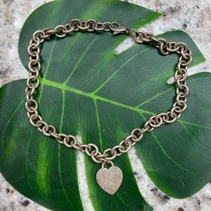 Tiffany & Co. heart tag choker